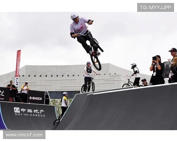 上海滑板队在极限运动联赛中的节奏表现分析与点评